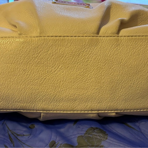 🔥Marc By Marc Jacobs Classic Q Nude Shoulder Bag PRICED TO SELL - Picture 6 of 9